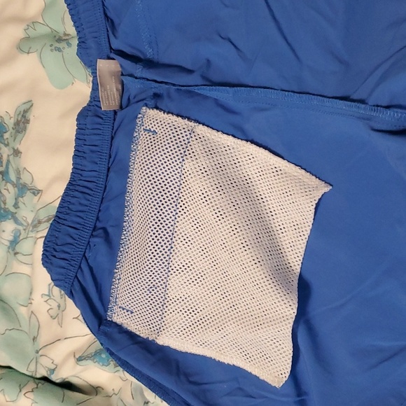 Columbia PFG Blue Shorts Small - Picture 8 of 8